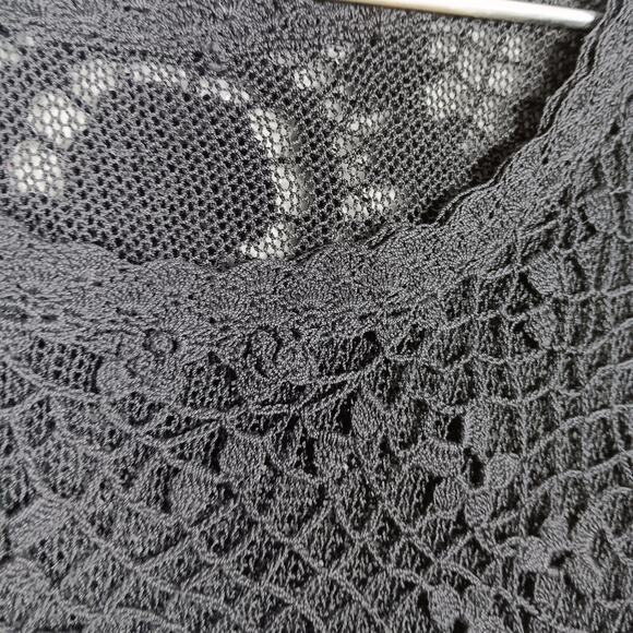 Set of 3 Piece Open Knit Skirt Top and Cardi Size Medium Black Floral Pattern - Picture 12 of 15